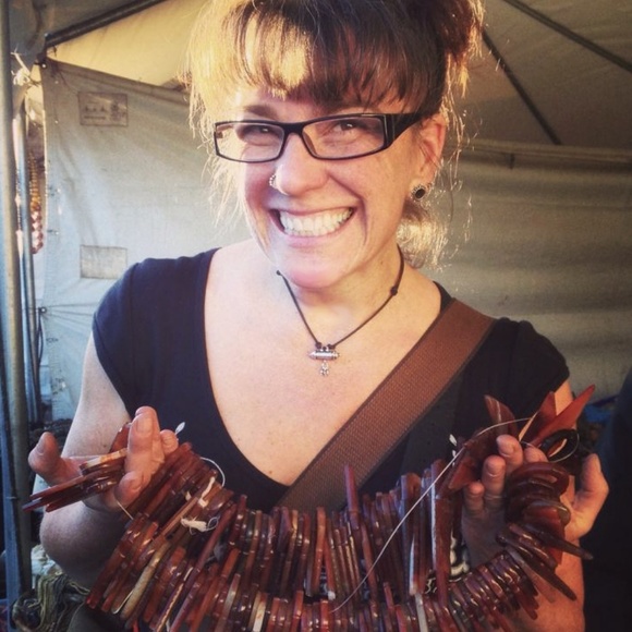 Meet your Posher, Katherine - Picture 1 of 1